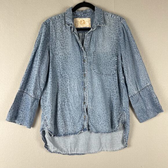 Bella Dahl Leopard Print Tencel Top Womens Medium Blue Button Down 3/4 Sleeve - Picture 1 of 16